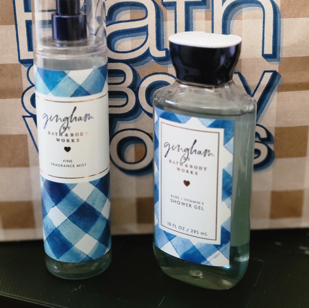 Bath & Body Works  (Set of 2)NEW